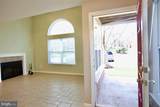 913 Hillside Lake Terrace - Photo 9