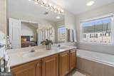 744 Monument Avenue - Photo 34