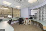 8 Quakerbridge Plaza - Photo 10