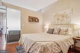 1320 Fenwick Lane - Photo 20