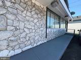 176 Broadway - Photo 3