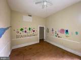 2110 Charles Street - Photo 15