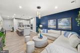 102 Saint Ives Place - Photo 4