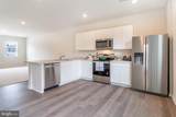 846 Derwent Ln - Photo 5