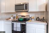 846 Derwent Ln - Photo 6