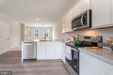 846 Derwent Ln - Photo 9