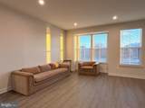736 Watts Street - Photo 11