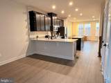 736 Watts Street - Photo 7