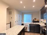 736 Watts Street - Photo 8