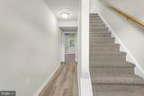 976 Gregs Drive - Photo 2