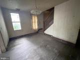 648 Baker Street - Photo 8
