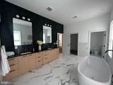 9338 Lee Street - Photo 7