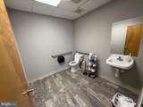 1456 Ferry Road - Photo 11