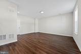 304 Faversham Pl - Photo 5