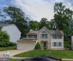 3019 Cascade Drive - Photo 2