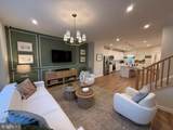 10150 Queens Way - Photo 6
