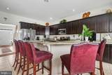 3 Jamestown Square - Photo 11