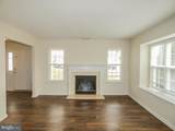 2105 Lexington Mews - Photo 10