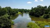 850 Emerson Dr - Photo 2