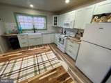 300 Erie Avenue - Photo 18