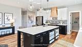528 Winding Creek Boulevard - Photo 14