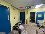 1124 Walnut Street - Photo 11