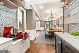 625 Massachusetts Avenue - Photo 18