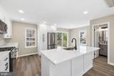 7800 Solomon Seal Drive - Photo 17
