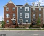 10611 Sundridge St - Photo 2