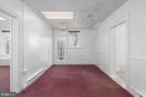 824 Queen Street - Photo 17