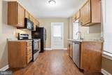 718 York Street - Photo 7