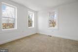 5327 Hamlin Avenue - Photo 5