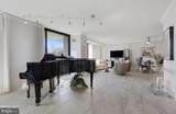 5225 Pooks Hill Road - Photo 19