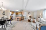25 Kings Crossing - Photo 3