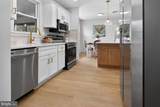 25 Churchill - Photo 4