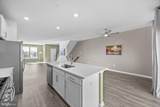 813 Bond Street - Photo 14