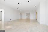 10 Lee Street - Photo 32