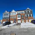 7932 Tanbridge Ln - Photo 2