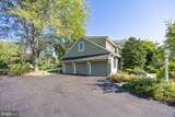 21 Lexington Manor - Photo 17