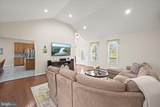 6735 Mink Hollow Road - Photo 8