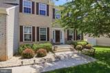 14 Saint Richards Court - Photo 3