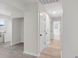 307 Spruce St - Photo 10