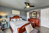 890 Oxford Avenue - Photo 16