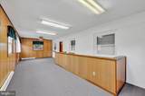 7437 New Cut Road - Photo 18