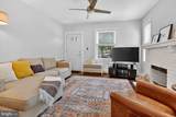 1306 Midvale Avenue - Photo 8