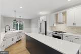 200 Mistletoe Lane - Photo 9