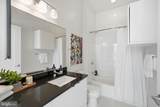 460 New York - Photo 15