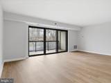 205 Yoakum Parkway - Photo 10