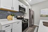 1615 Saint Stephens Street - Photo 9