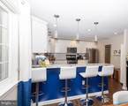 1207 Malatesta Avenue - Photo 6